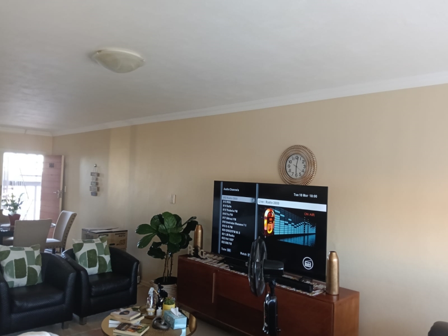 2 Bedroom Property for Sale in Westdene Free State